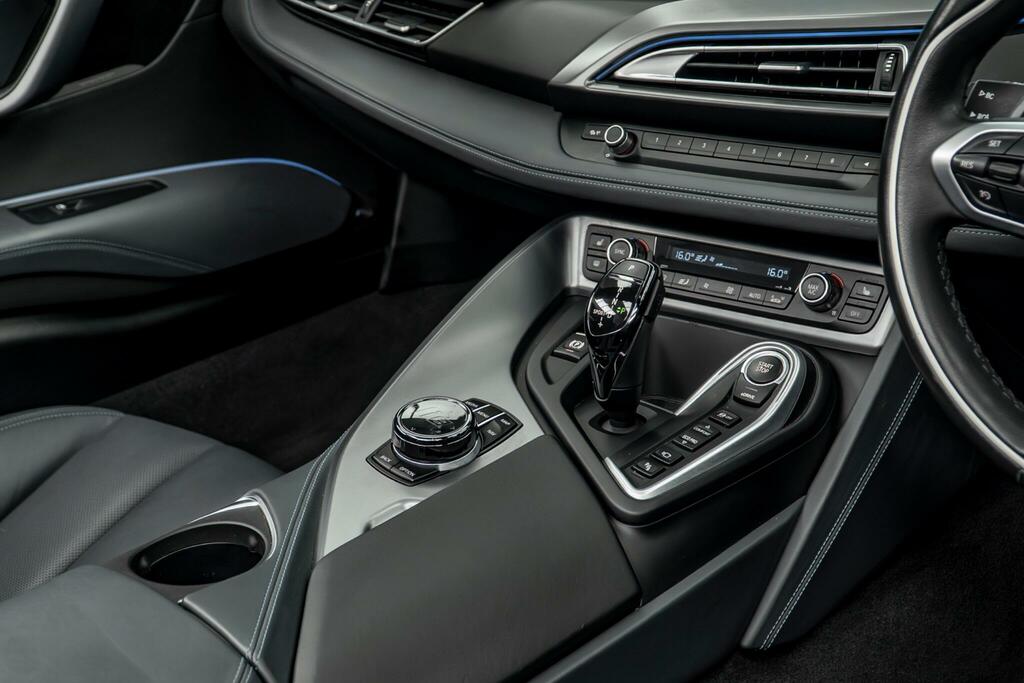 BMW i8 2dr Auto Grey #36