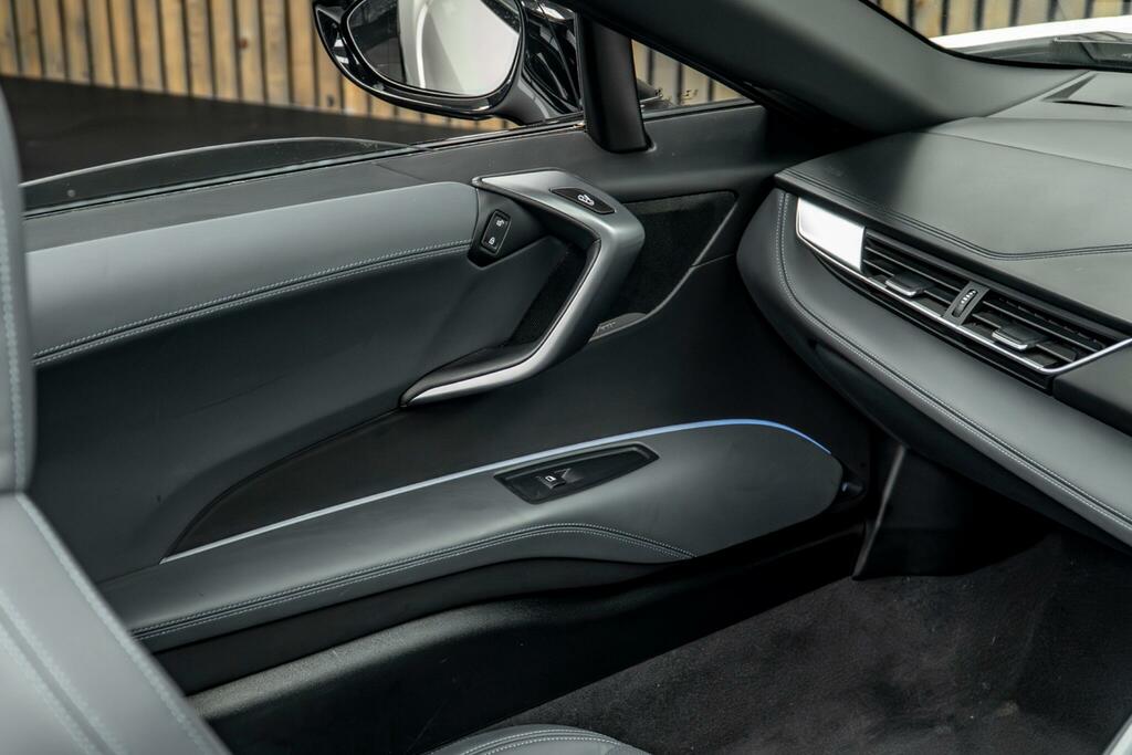 BMW i8 2dr Auto Grey #33