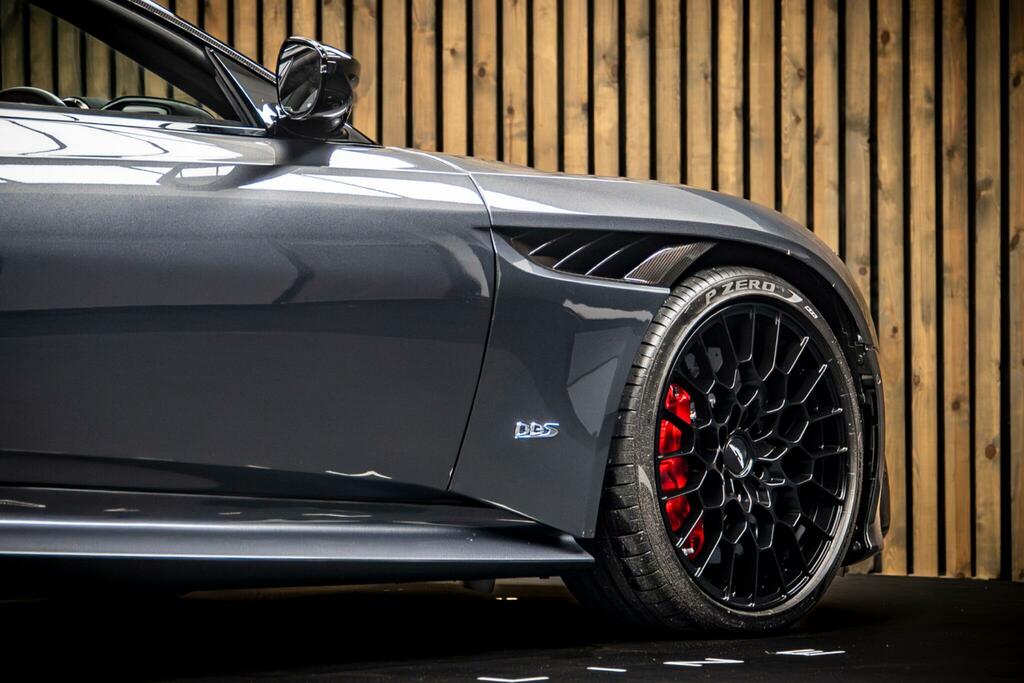 Aston Martin DBS Volante Black #15