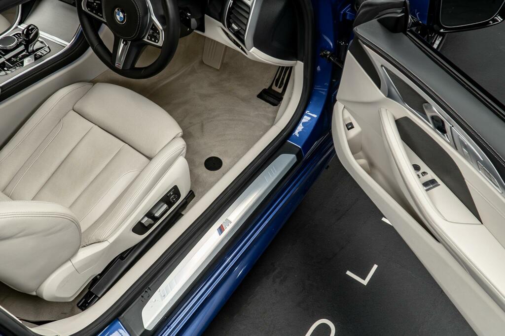 BMW 8 Series Coupe Blue #29
