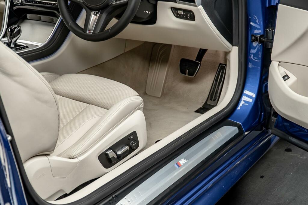 BMW 8 Series Coupe Blue #45