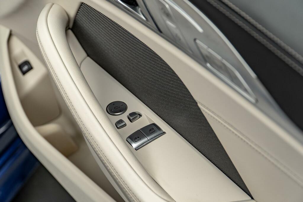 BMW 8 Series Coupe Blue #32