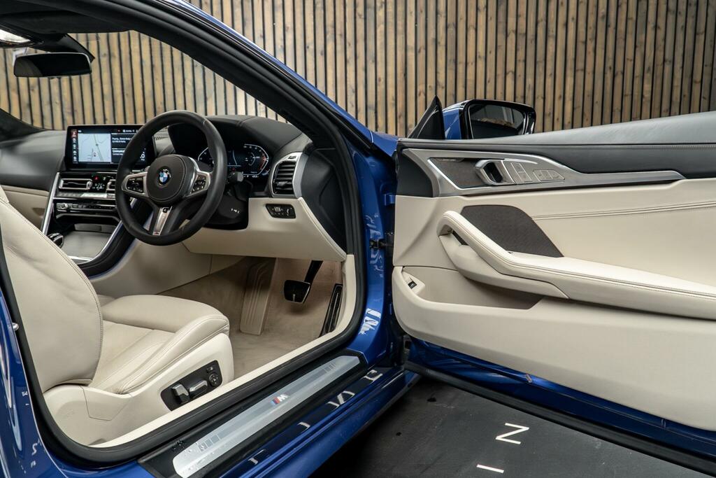BMW 8 Series Coupe Blue #31