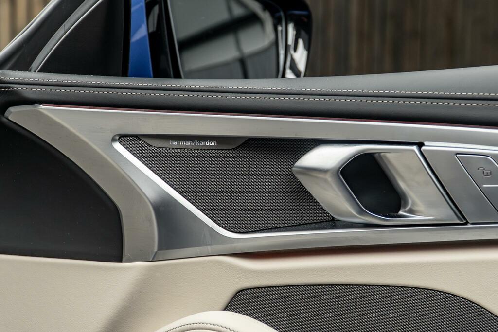 BMW 8 Series Coupe Blue #41