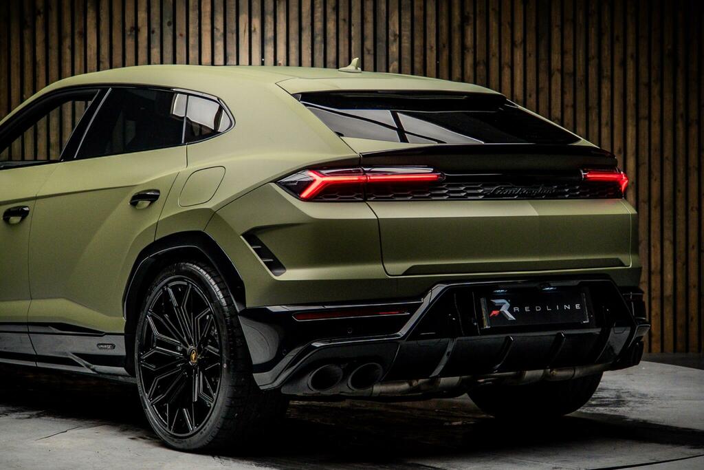 Lamborghini Urus Se #19