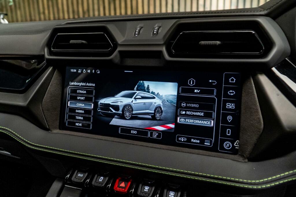 Lamborghini Urus Se #39