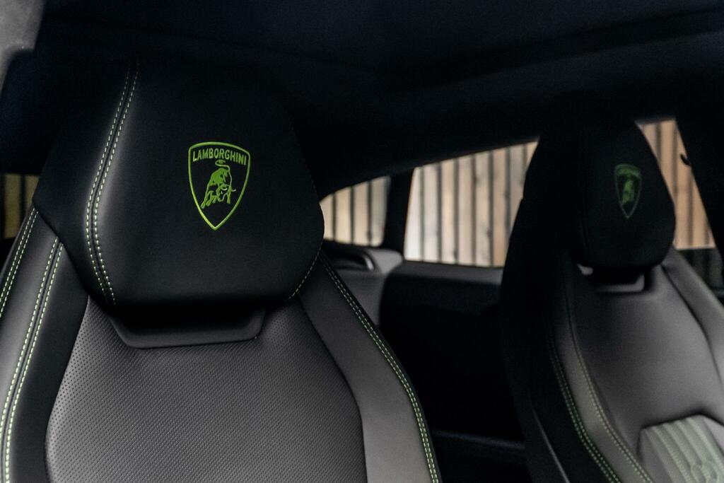 Lamborghini Urus Se #36