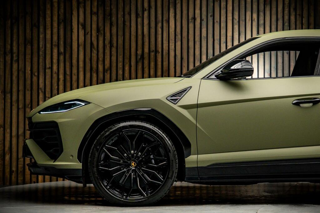 Lamborghini Urus Se #8