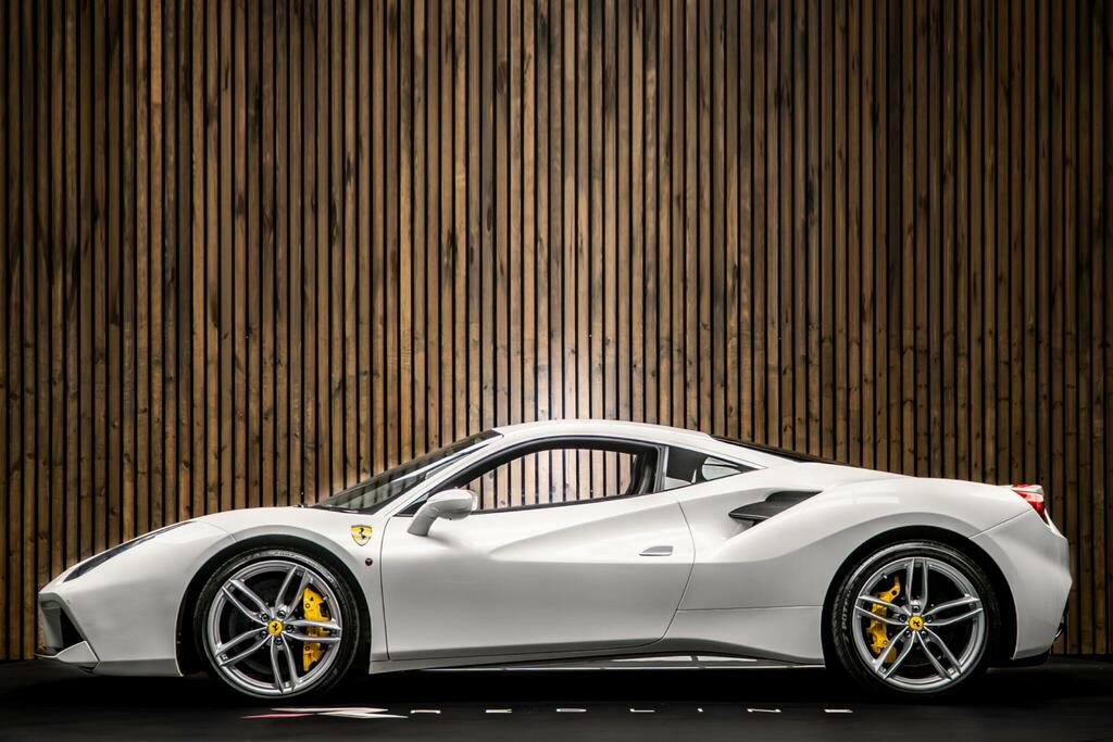 Ferrari 488 488 Spider Red #7