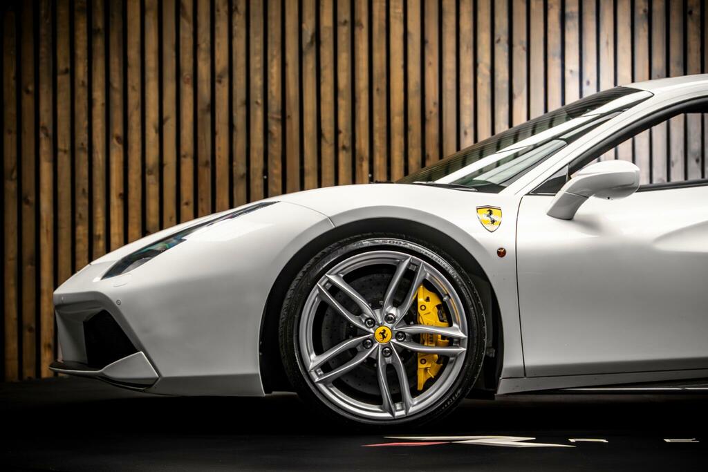 Ferrari 488 488 Spider Red #9