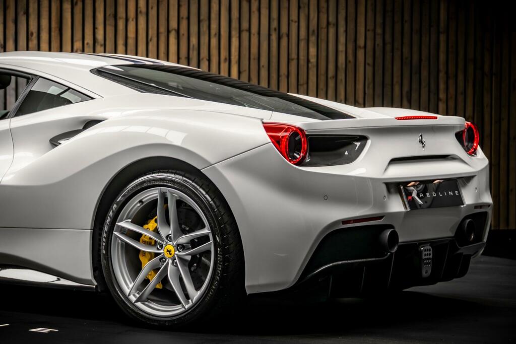 Ferrari 488 488 Spider Red #15