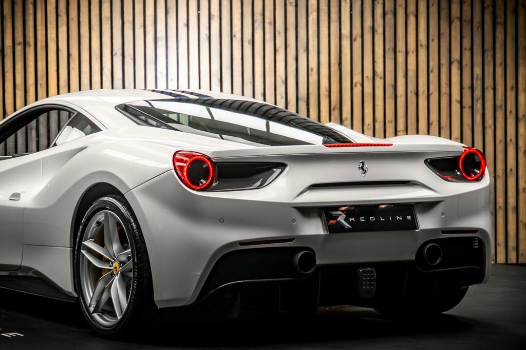Ferrari 488 488 Spider Red #18