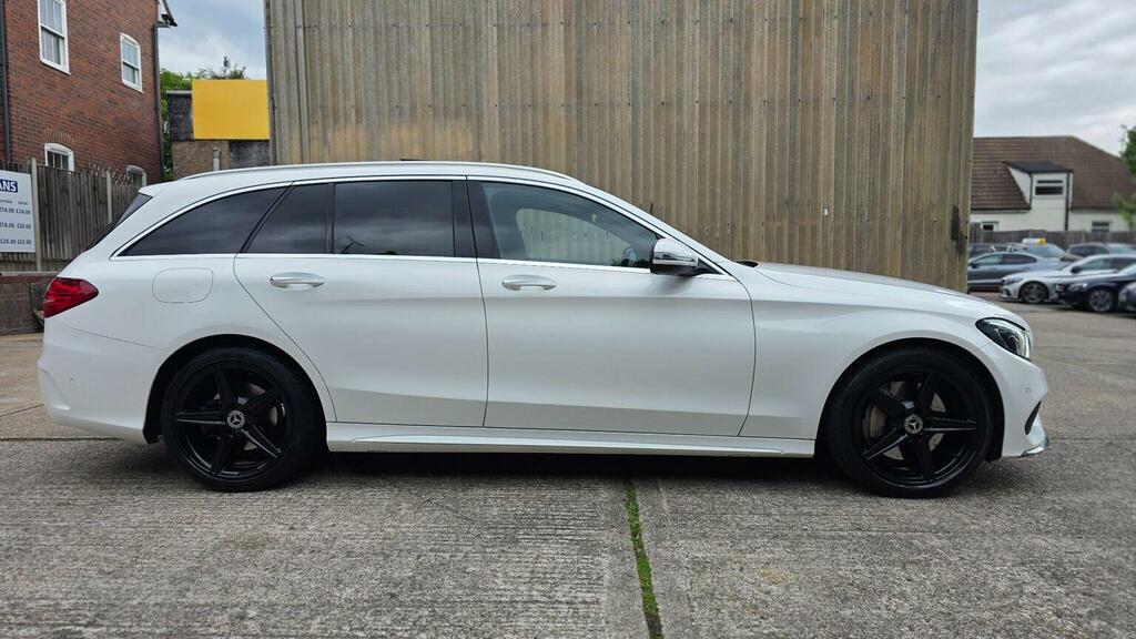 Mercedes-Benz C Class Estate 2.1 C250d Amg Line Premium Plus G-tronic KE67HNA White #5