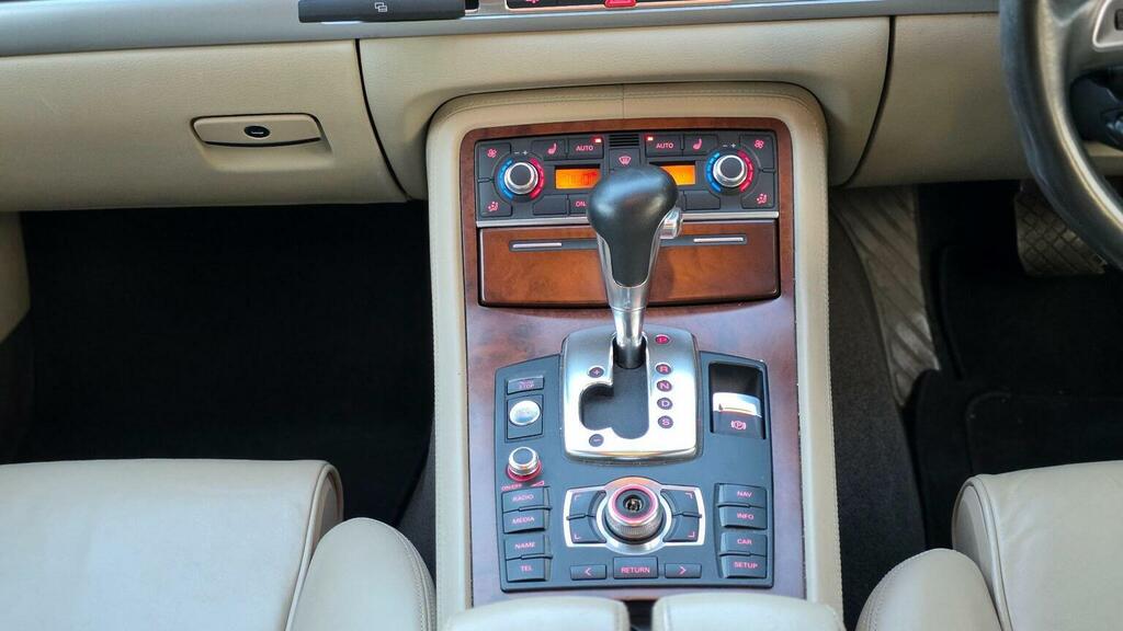 Audi A8 4.1 Tdi Quattro Se Executive 346 Bhp Grey #47