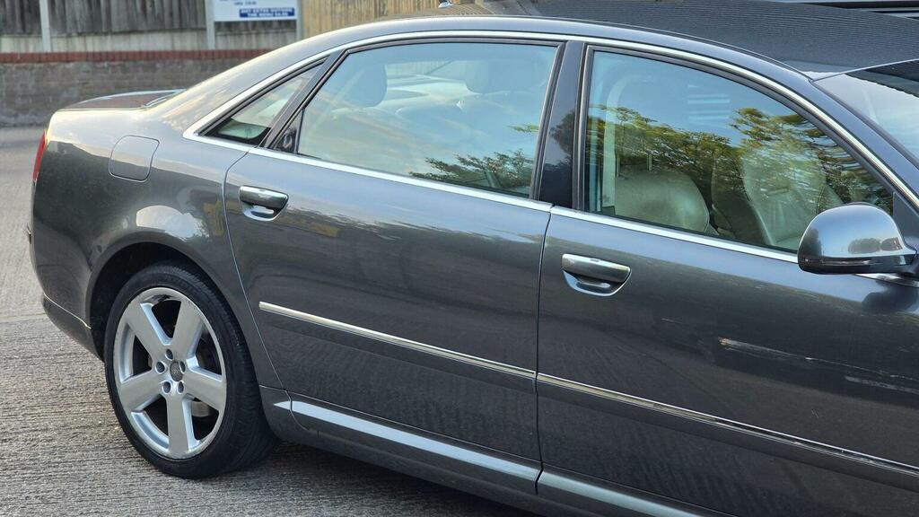 Audi A8 4.1 Tdi Quattro Se Executive 346 Bhp Grey #87