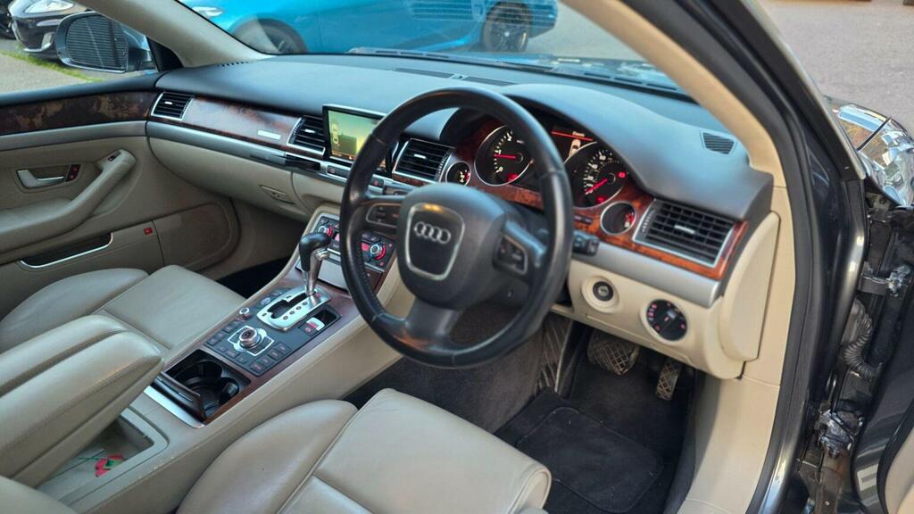 Audi A8 4.1 Tdi Quattro Se Executive 346 Bhp Grey #33