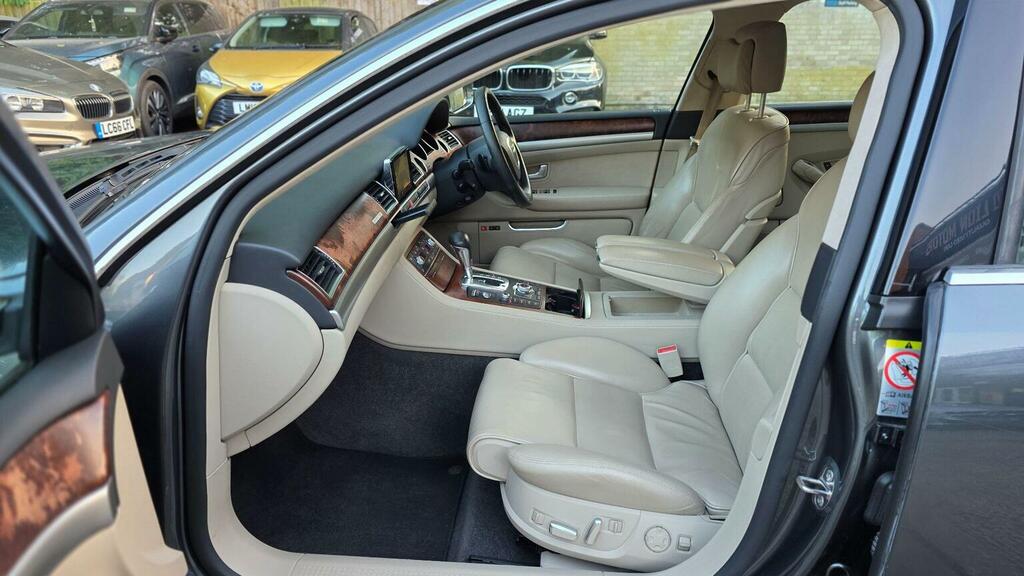 Audi A8 4.1 Tdi Quattro Se Executive 346 Bhp Grey #11