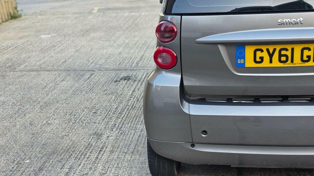 Smart Fortwo Coupe 0.8L Pulse Black #37