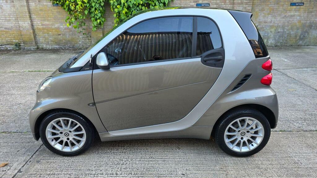 Smart Fortwo Coupe 0.8L Pulse Black #8