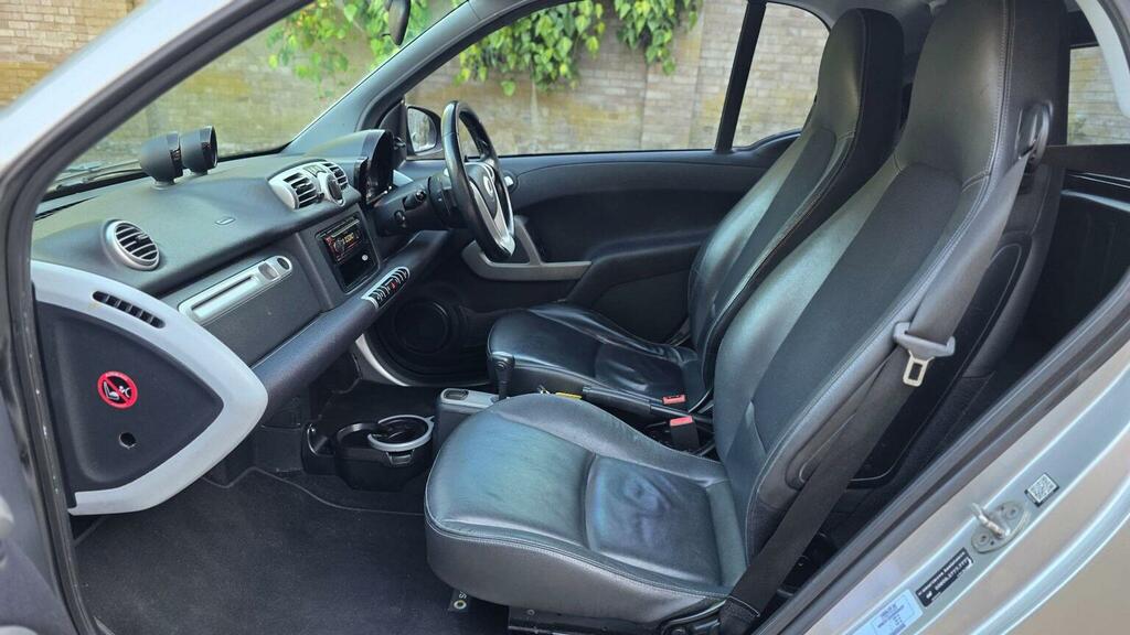 Smart Fortwo Coupe 0.8L Pulse Black #10