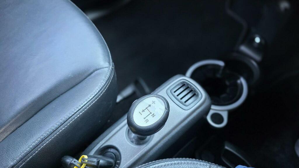 Smart Fortwo Coupe 0.8L Pulse Black #24