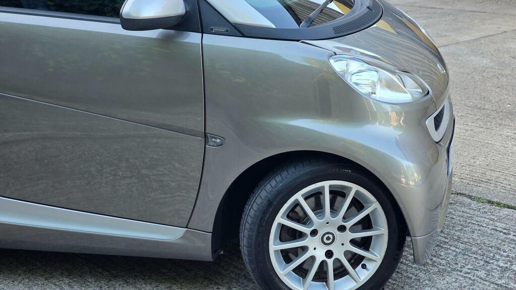 Smart Fortwo Coupe 0.8L Pulse Black #59