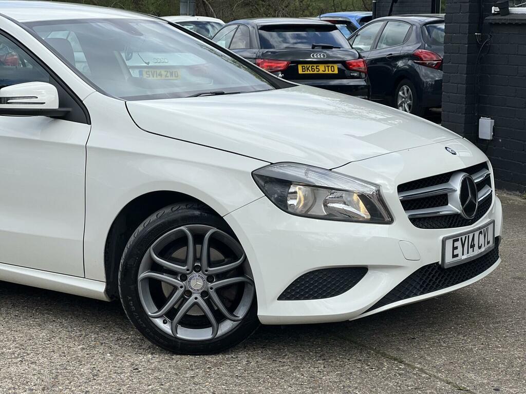 Mercedes-Benz A Class 1.6 A200 Sport Euro 6 Ss EY14CYL White #4
