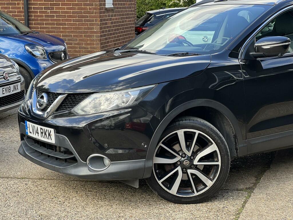Nissan Qashqai 1.2 Dig-t Tekna 2Wd Euro 5 Ss LV14RKK Black #6