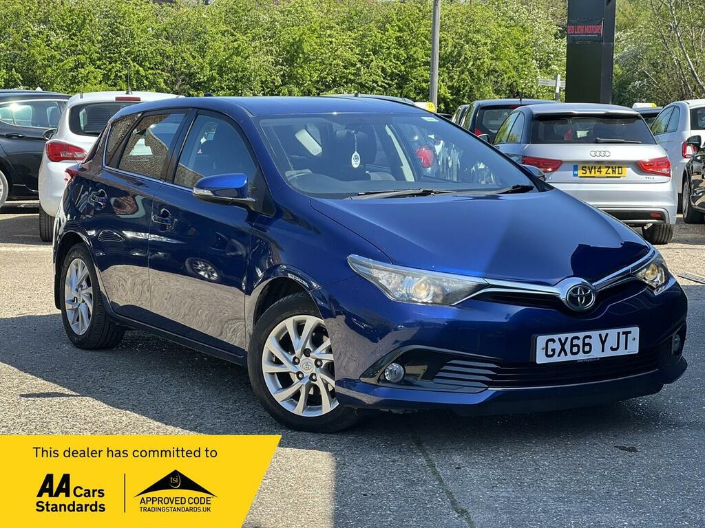 Toyota Auris 1.2 Vvt-i Business Edition Euro 6 Ss Blue