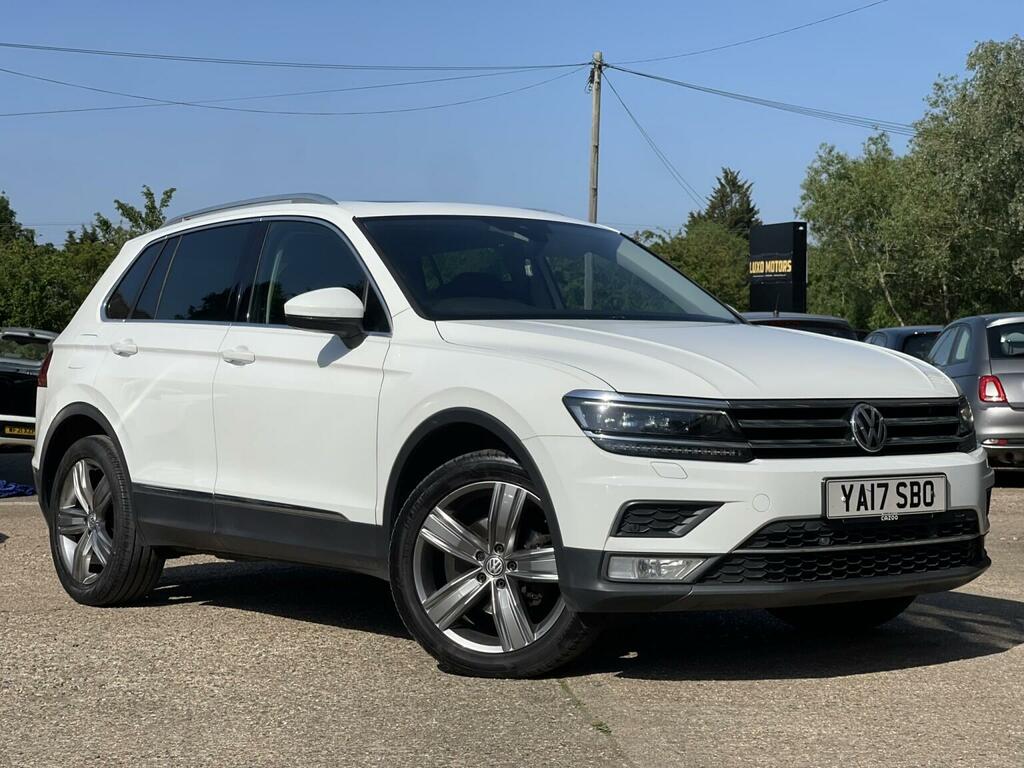 Volkswagen Tiguan 2.0 Tdi Bluemotion Tech Sel Euro 6 Ss YA17SBO White #2