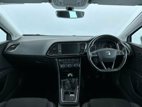 Seat Leon 2018 68 1.5 YC68YWU Silver #5