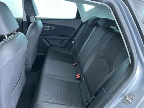 Seat Leon 2018 68 1.5 YC68YWU Silver #6