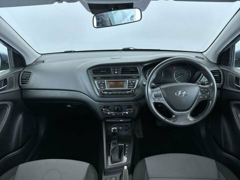Hyundai I20 2017 67 1.4 WU67TZD Blue #5