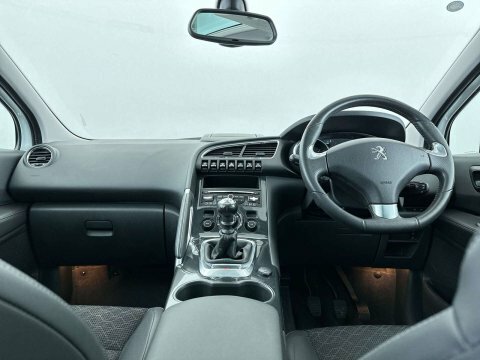 Peugeot 3008 2015 65 1.6 NL65VHF White #5