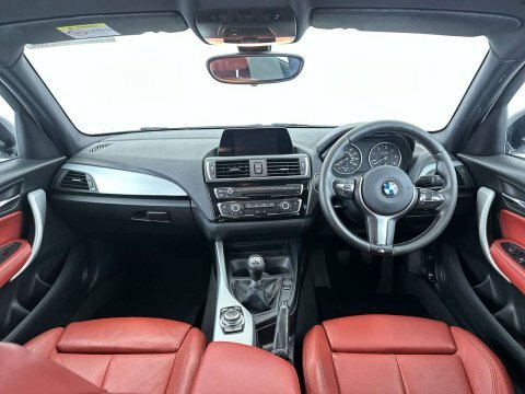 BMW 1 Series 2017 17 2.0 YD17BWB White #5