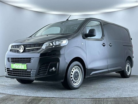 Vauxhall Vivaro 2022 22 2.0 Black #3