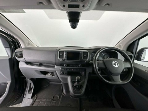 Vauxhall Vivaro 2022 22 2.0 Black #5