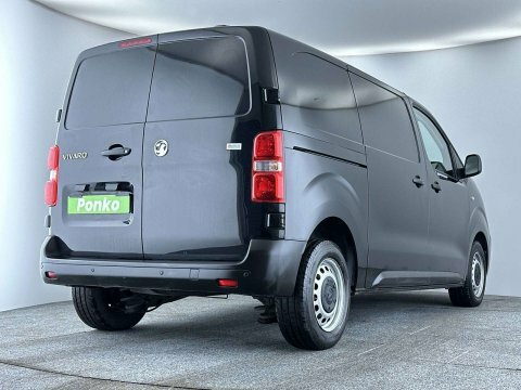 Vauxhall Vivaro 2022 22 2.0 Black #4