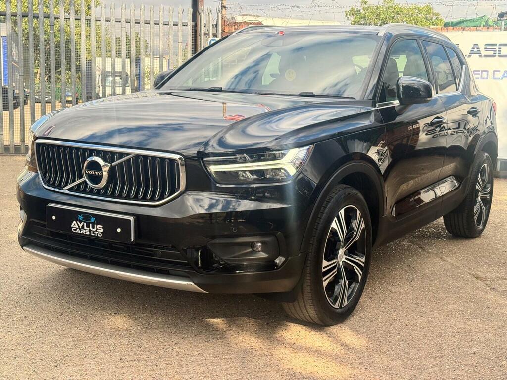 Volvo XC40 Suv 1.5 T3 Inscription Pro Euro 6 Ss YC21VVB Black #3