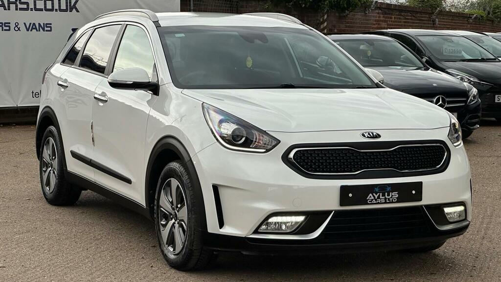 Kia Niro Suv 1.6H Gdi 2 Dct Euro 6 Ss 201919 LT19LVA White #6