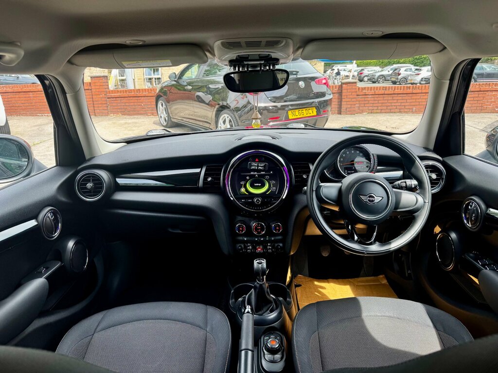 Mini Hatch 1.5 Cooper D Hatchback Euro 6 S GC16EGX Black #3