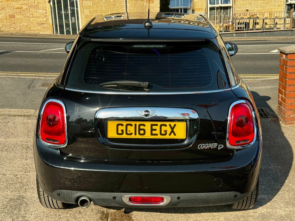 Mini Hatch 1.5 Cooper D Hatchback Euro 6 S GC16EGX Black #5
