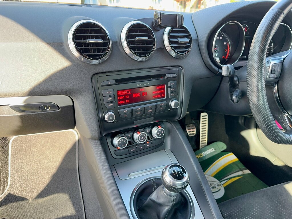 Audi TT 1.8 Tfsi S Line Euro 5 White #69