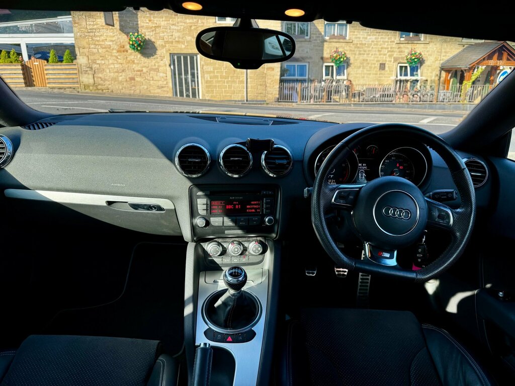Audi TT 1.8 Tfsi S Line Euro 5 White #70