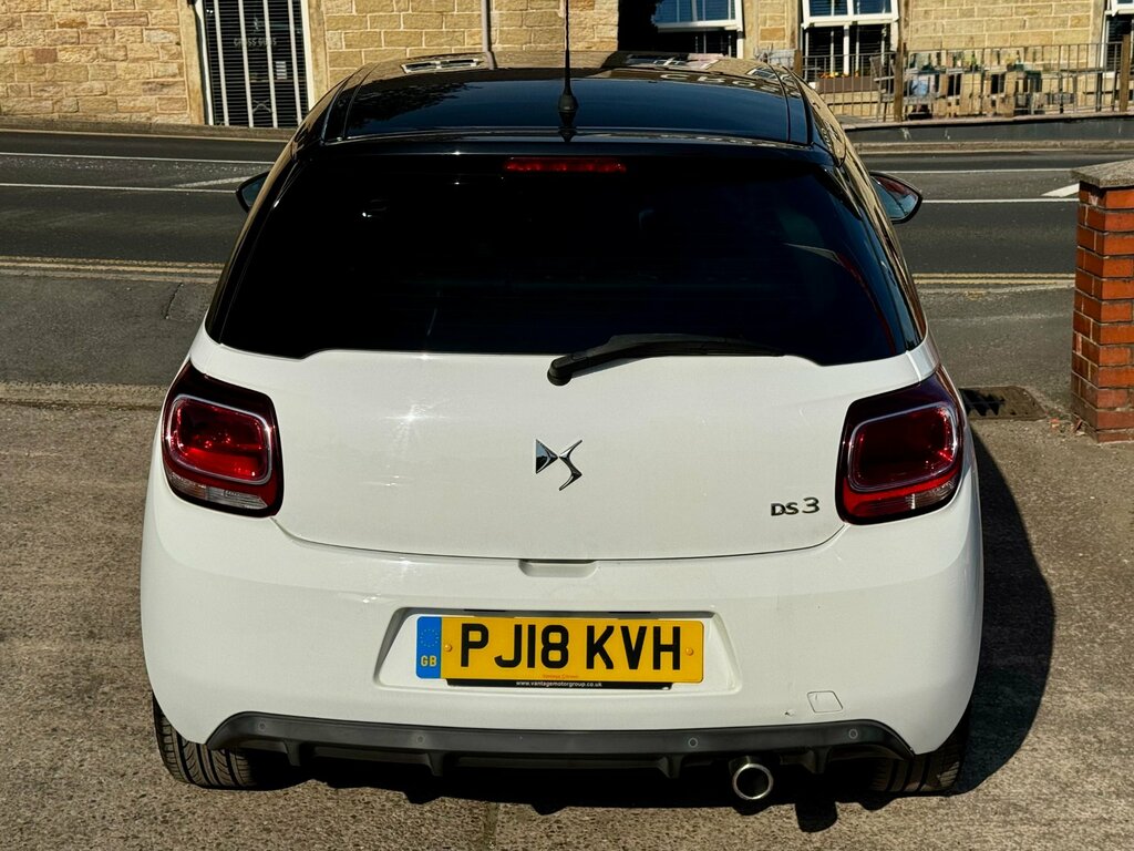 DS DS 3 1.2 Puretech Connected Chic Hatchback M White #6