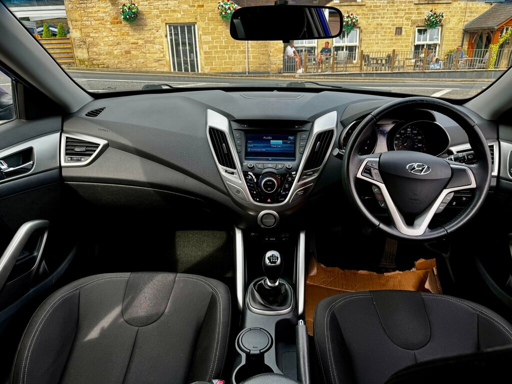 Hyundai Veloster 1.6 Gdi Hatchback Euro 5 140 Ps Blue #3