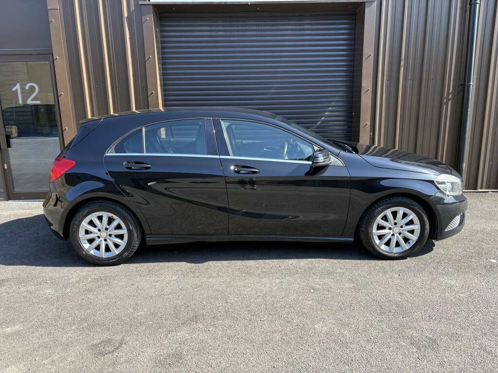 Mercedes-Benz A Class Hatchback 1.6 A180 Se 201414 Black #4