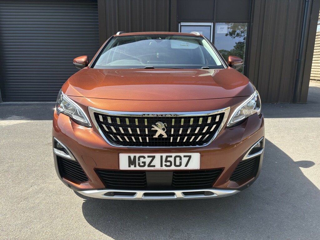 Peugeot 3008 Suv 1.5 Bluehdi Allure 201868 MGZ1507 Brown #2