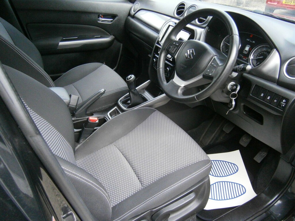 Suzuki Vitara 1.0 Boosterjet Sz-t Euro 6 Ss MK19DYS Black #2