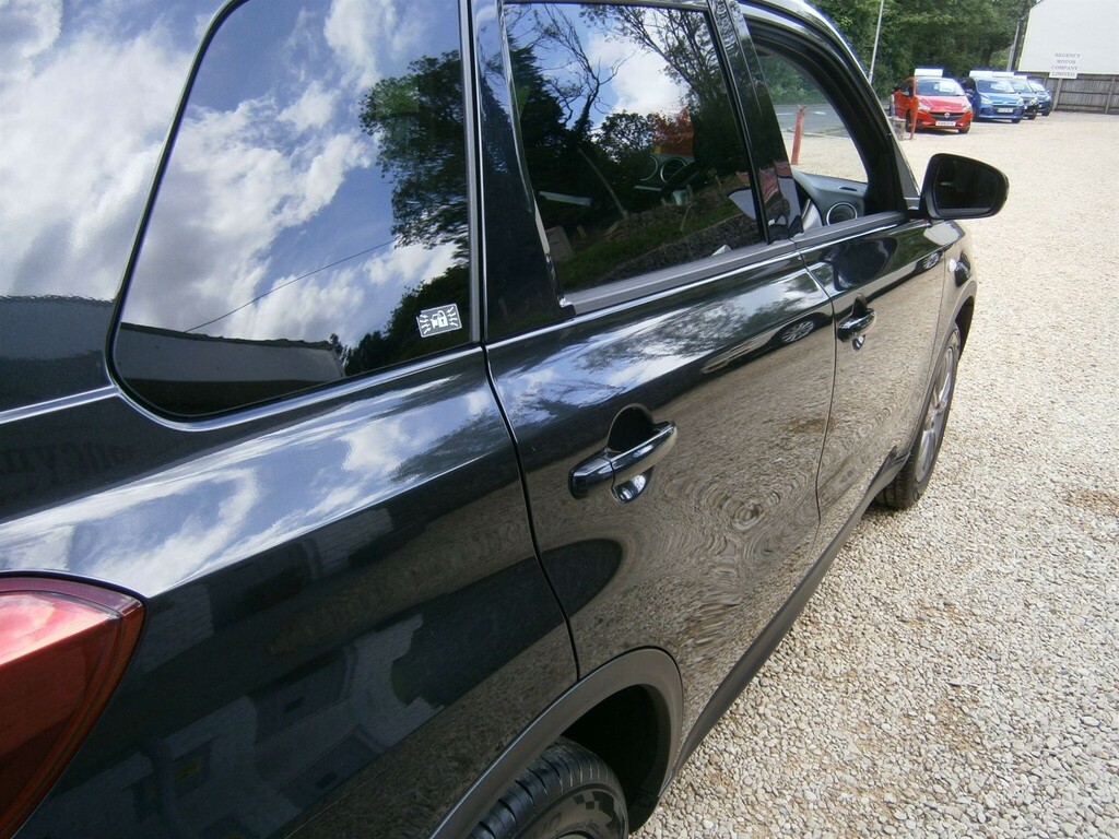 Suzuki Vitara 1.0 Boosterjet Sz-t Euro 6 Ss MK19DYS Black #4
